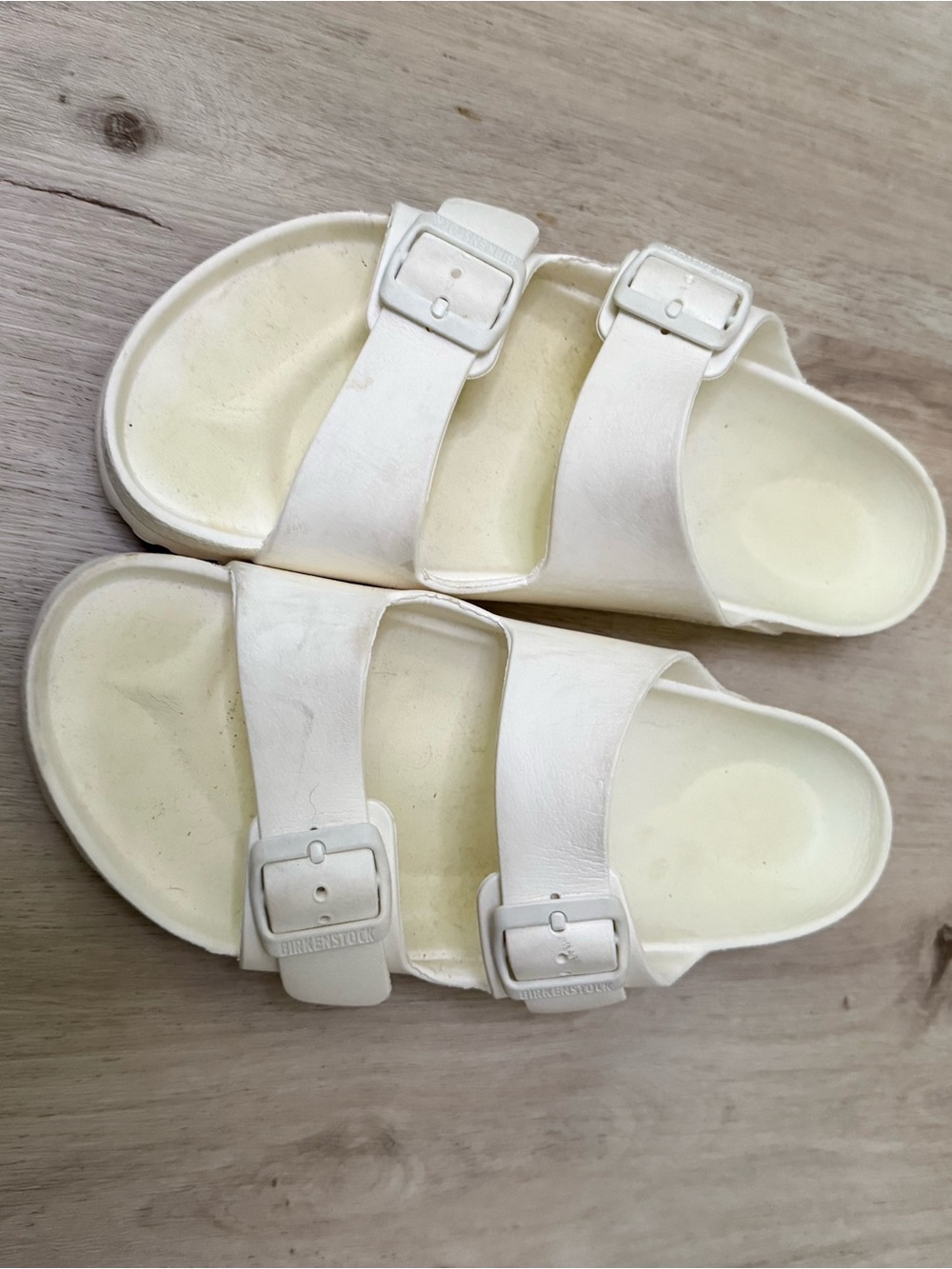Birkenstock White Arizona Essentials